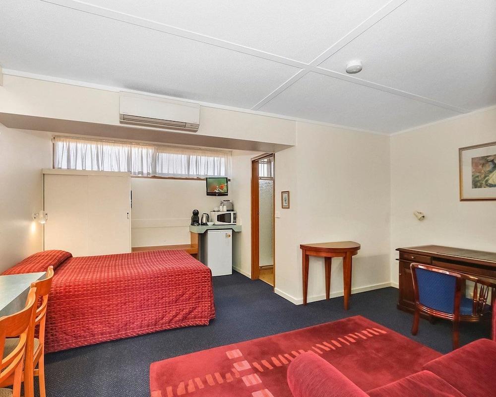 Cedar Lodge Motel Morwell Eksteriør billede