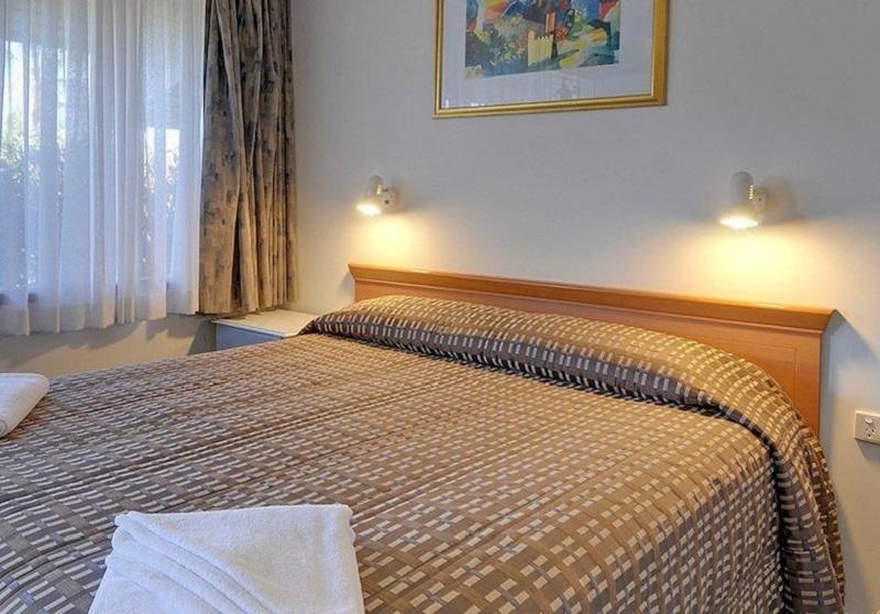 Cedar Lodge Motel Morwell Eksteriør billede